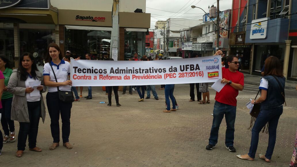 Trabalhadores do                       IMS CAT - Vitória da Conquista também protestam